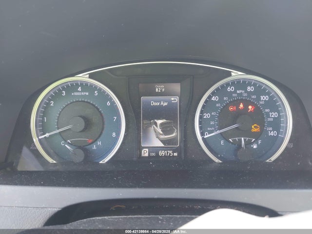 4T1BF1FK5HU677387 Toyota CAMRY LE