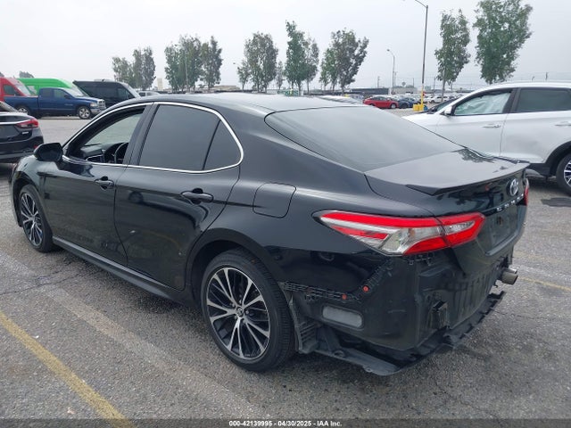 4T1B11HK0JU660482 Toyota CAMRY SE