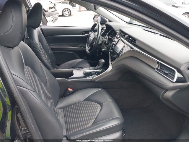 4T1B11HK0JU660482 Toyota CAMRY SE