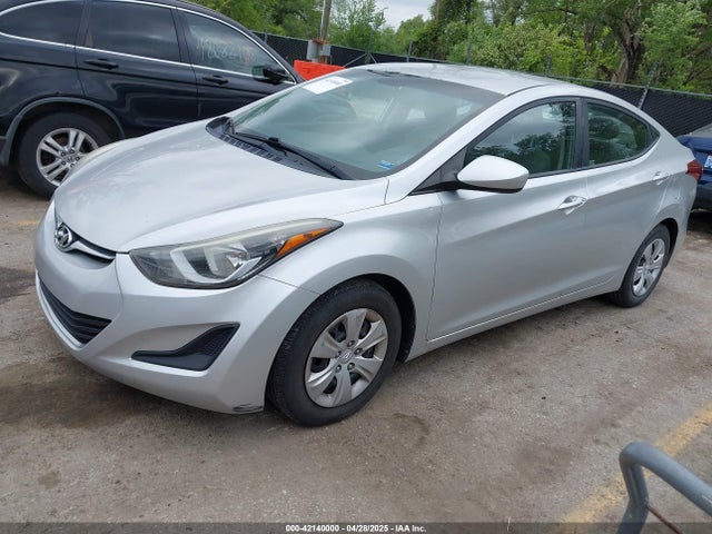 5NPDH4AE7GH736569 Hyundai ELANTRA SE