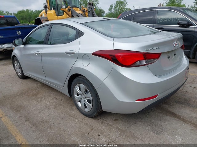 5NPDH4AE7GH736569 Hyundai ELANTRA SE