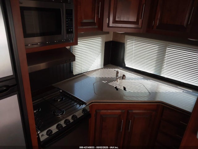 1UJCJ0BSXG1WG0121 Jayco Jayco
