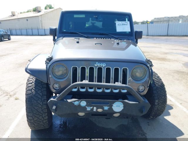 1C4BJWEG8GL217545 Jeep Wrangler Unlimited Sahara