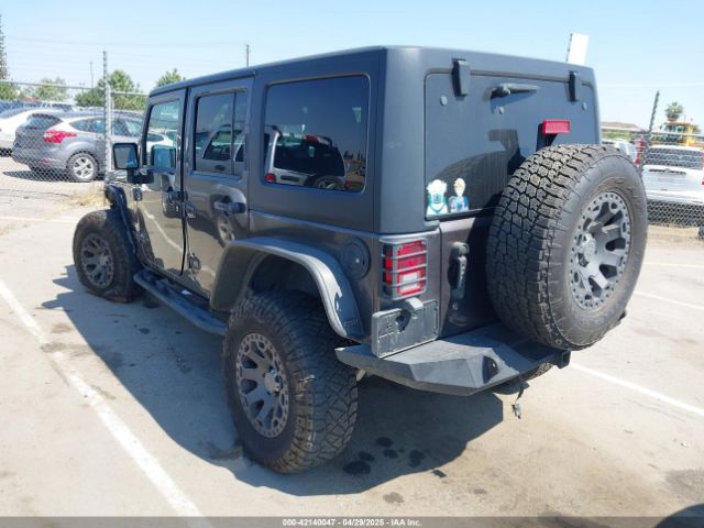 1C4BJWEG8GL217545 Jeep Wrangler Unlimited Sahara