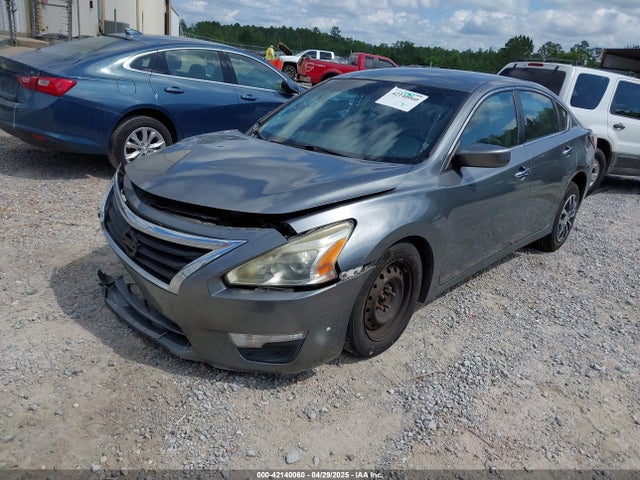 1N4AL3AP2FN388696 Nissan 2015