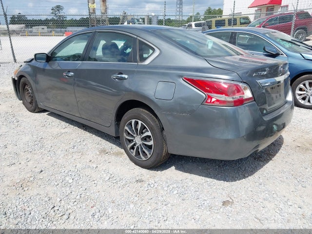 1N4AL3AP2FN388696 Nissan 2015