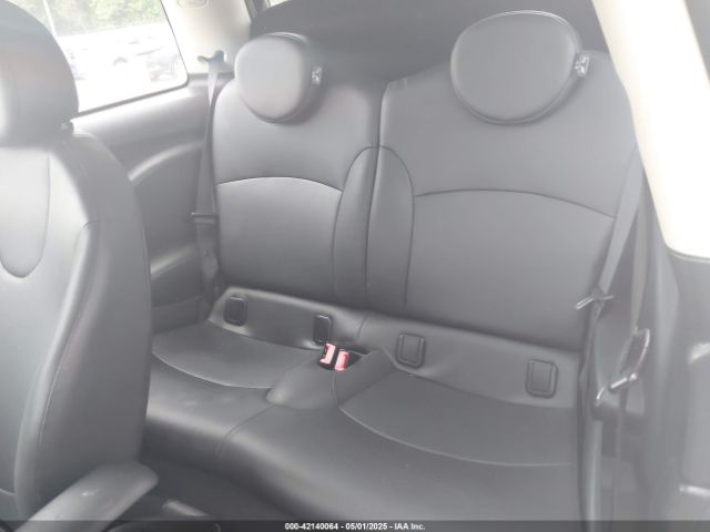 2011 MINI COOPER WMWSU3C52BT096539 Photo 7