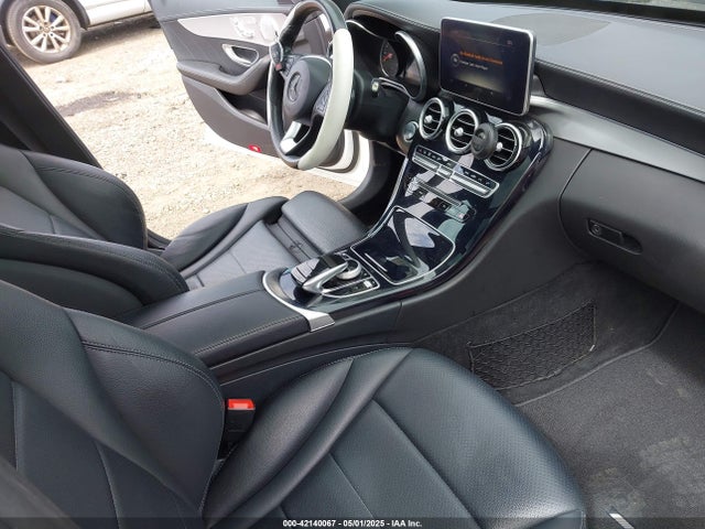 55SWF4KB1GU109382 Mercedes-Benz C 300 4matic/luxury 4matic/sport 4matic