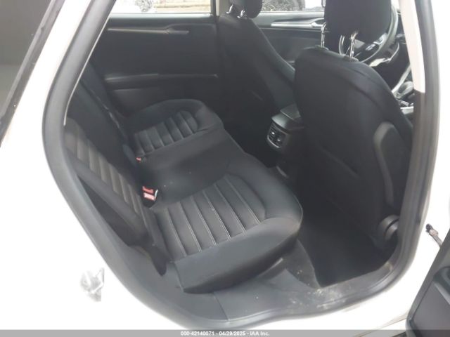 1FA6P0H73E5351587 Ford FUSION SE