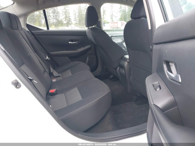 3N1AB8CV8NY222693 Nissan Sentra Sv Xtronic Cvt