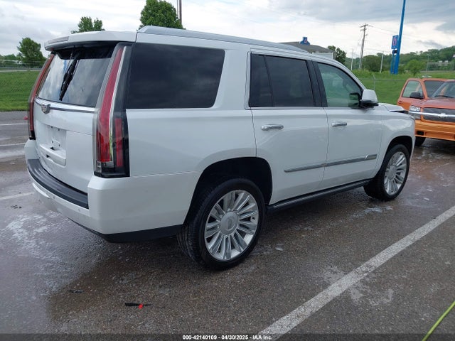 2016 CADILLAC ESCALADE 1GYS4DKJ4GR278748 Photo 3