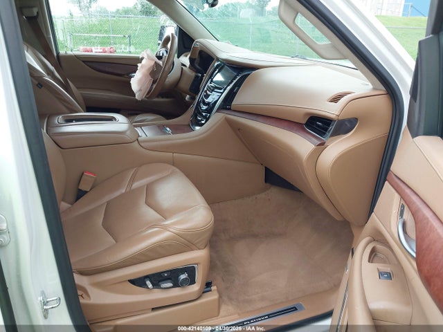 2016 CADILLAC ESCALADE 1GYS4DKJ4GR278748 Photo 4