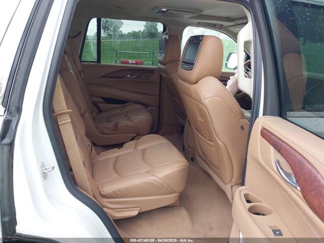 2016 CADILLAC ESCALADE 1GYS4DKJ4GR278748 Photo 7