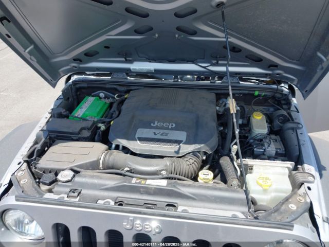 1C4BJWDG7GL109953 Jeep Wrangler Unlimited Sport