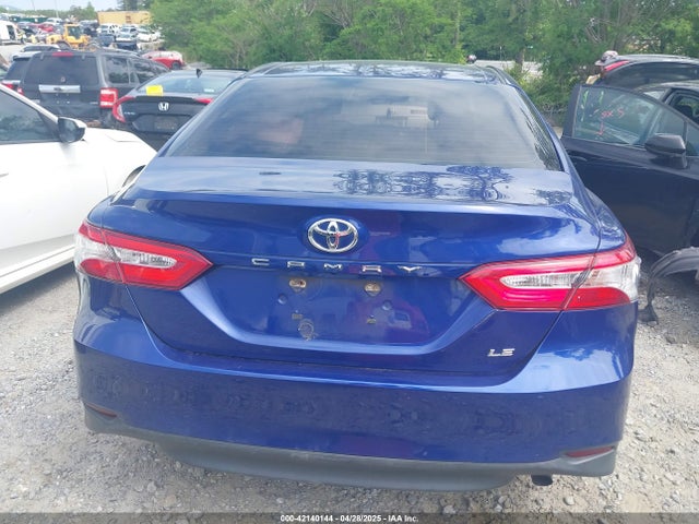 4T1B11HK6JU581897 Toyota CAMRY LE