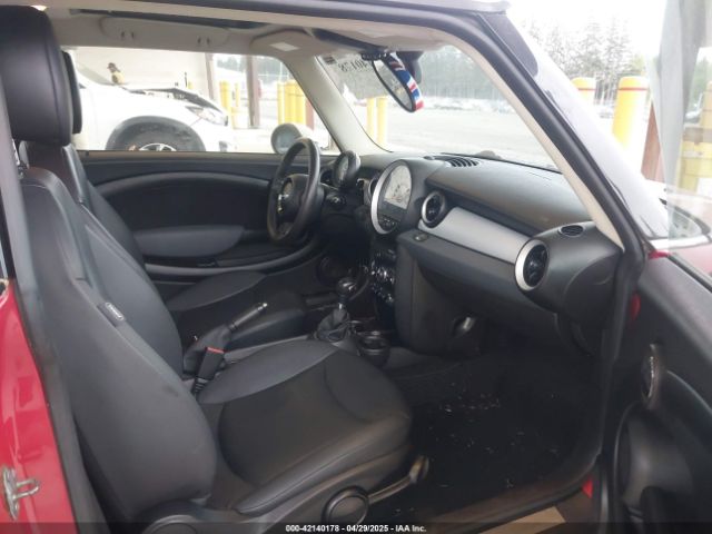 2012 MINI COOPER WMWSU3C58CT262077 Photo 4