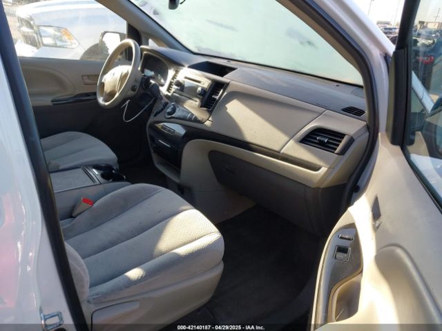 5TDKK3DC9ES460142 Toyota Sienna Le V6 8 Passenger