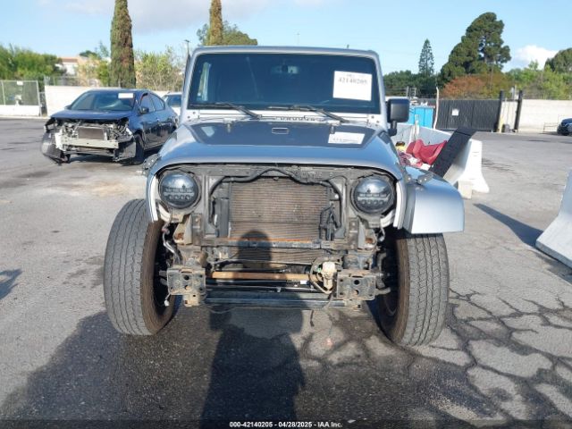 1C4HJWDG5JL839703 Jeep Wrangler Jk Unlimited Sport S 4x4