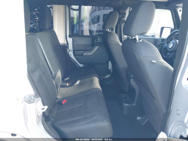 1C4HJWDG5JL839703 Jeep Wrangler Jk Unlimited Sport S 4x4