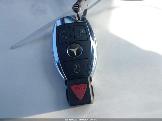 2007 MERCEDES-BENZ CLK 550 WDBTK72F07T079596 Photo 10