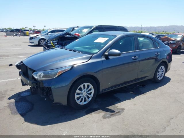 3KPF24AD0ME302981 KIA FORTE FE