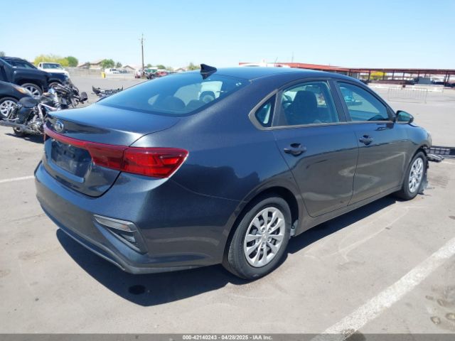 3KPF24AD0ME302981 KIA FORTE FE