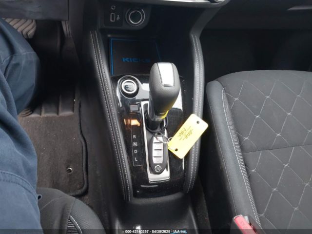 3N1CP5CV2LL501138 Nissan Kicks Sv Xtronic Cvt