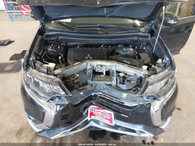 2019 MITSUBISHI OUTLANDER JA4JZ4AX8KZ010667 Photo 9