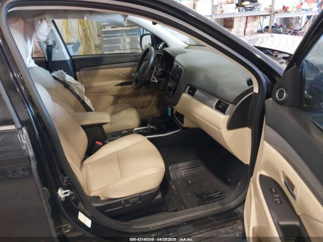 2019 MITSUBISHI OUTLANDER JA4JZ4AX8KZ010667 Photo 4