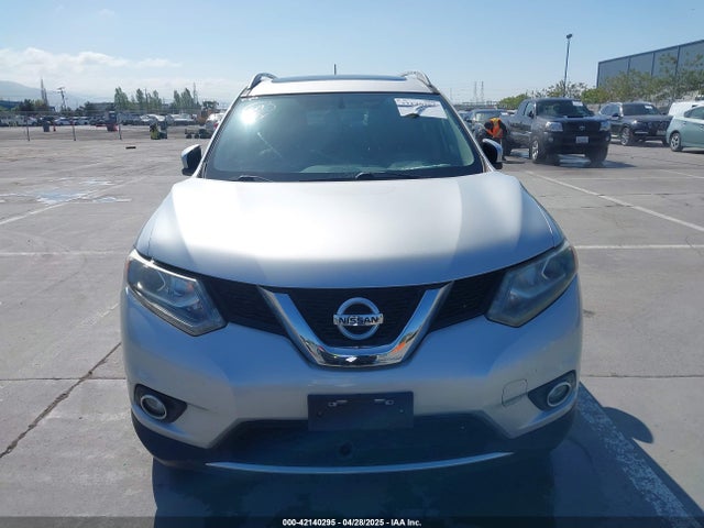 5N1AT2MV5FC865790 Nissan Rogue Sl