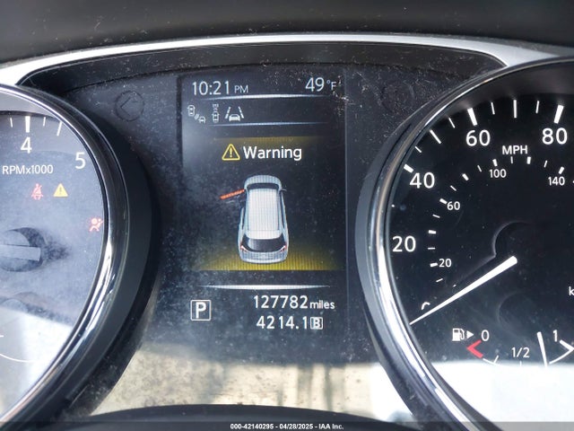 5N1AT2MV5FC865790 Nissan Rogue Sl