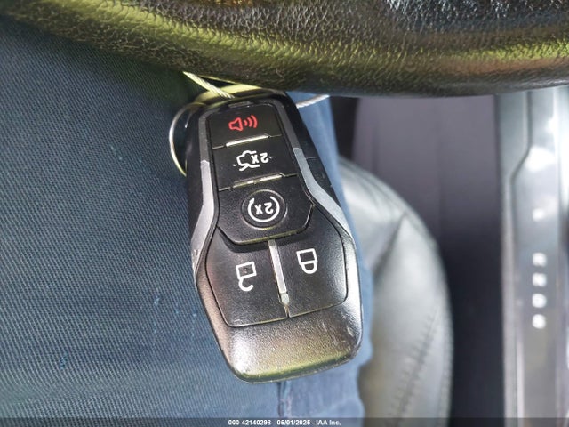 1FM5K8DH6GGD25537 Ford EXPLORER XLT