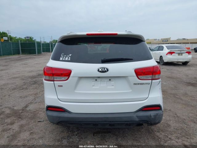 5XYPG4A36GG035639 KIA Sorento 2.4l Lx