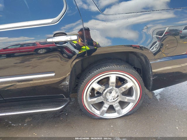 2010 CADILLAC ESCALADE 1GYUCBEFXAR214311 Photo 5
