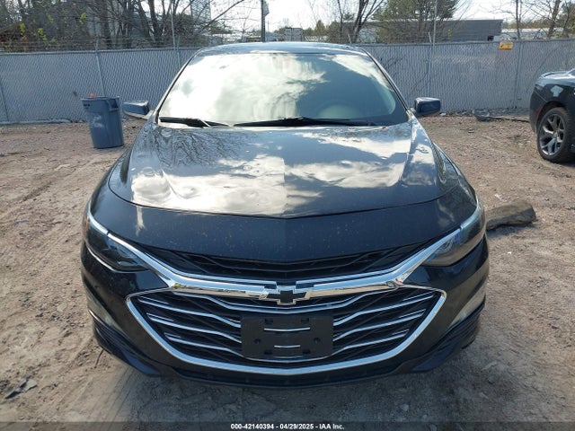 1G1ZD5ST8MF003093 Chevrolet Malibu Fwd Lt