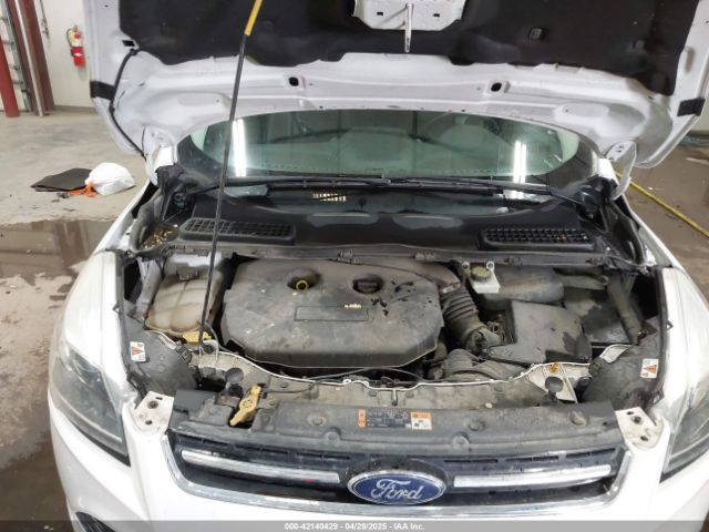 1FMCU9J96EUE50461 Ford Escape Titanium