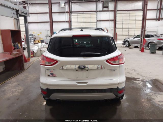 1FMCU9J96EUE50461 Ford Escape Titanium