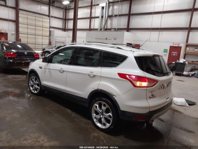 1FMCU9J96EUE50461 Ford Escape Titanium