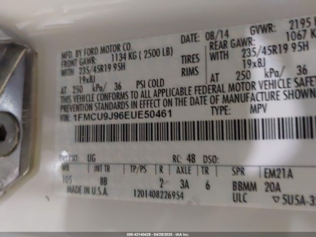 1FMCU9J96EUE50461 Ford Escape Titanium