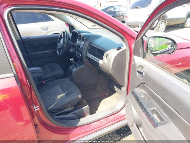 1C4NJCBA4ED749619 Jeep Compass Sport