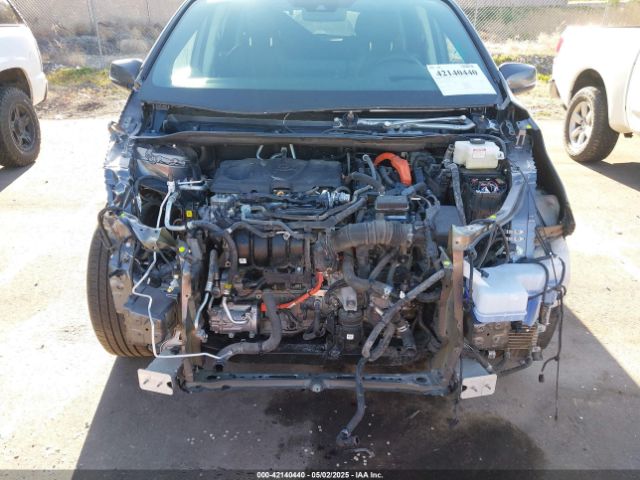 5TDESKFC4RS113702 Toyota Sienna Platinum