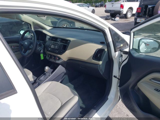 KNADM4A33E6350780 KIA RIO LX
