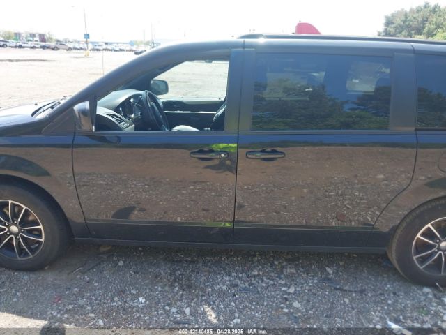 2C4RDGEG4JR284797 Dodge Grand Caravan Gt