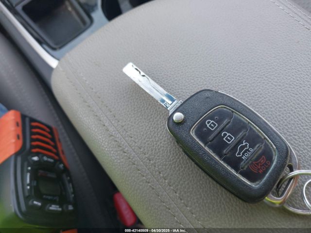 5NPE24AF5JH695364 Hyundai SONATA SE