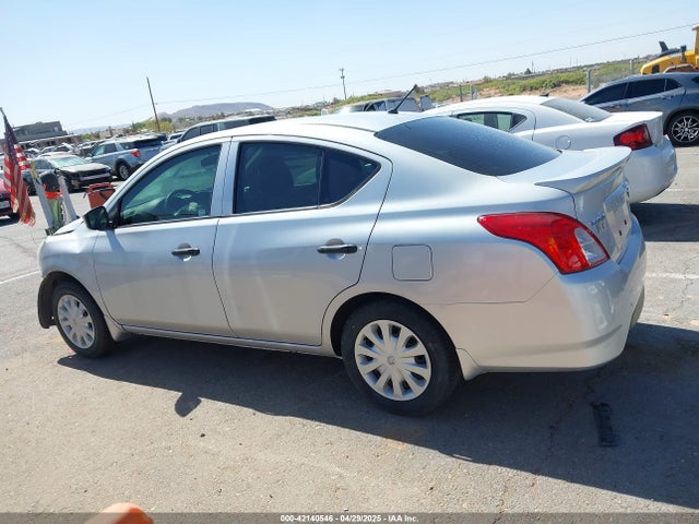 3N1CN7APXKL820212 Nissan Versa 1.6 S+
