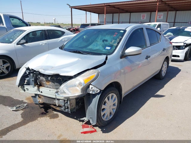 3N1CN7APXKL820212 Nissan Versa 1.6 S+