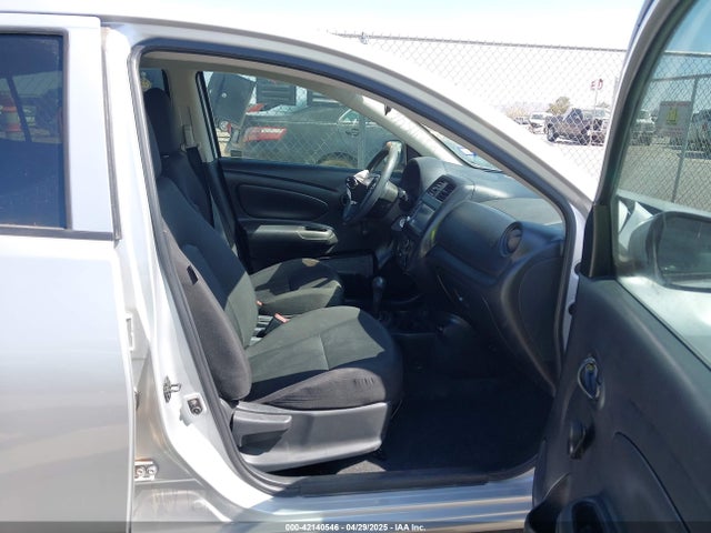 3N1CN7APXKL820212 Nissan Versa 1.6 S+