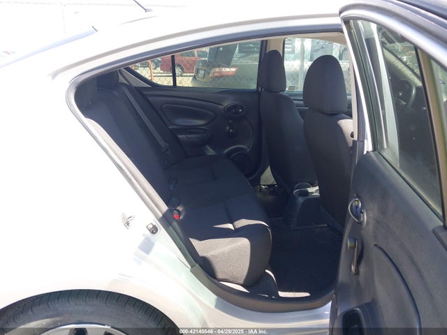 3N1CN7APXKL820212 Nissan Versa 1.6 S+