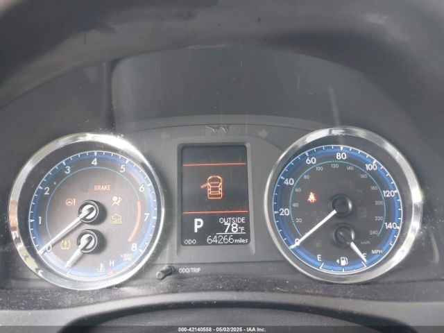 5YFBURHE1HP729692 Toyota COROLLA LE