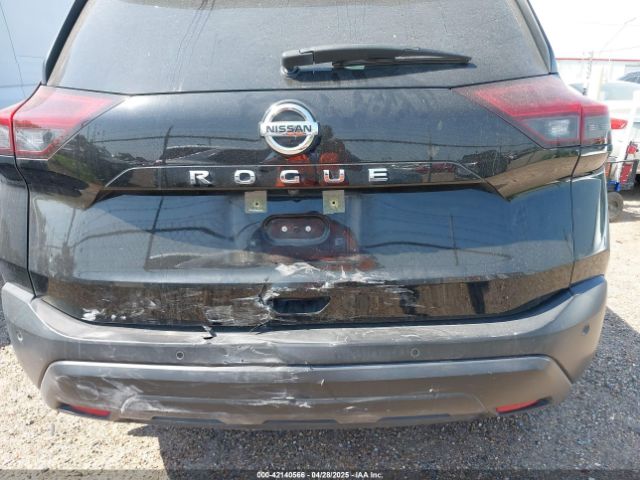JN8AT3AA9MW013907 Nissan Rogue S Fwd